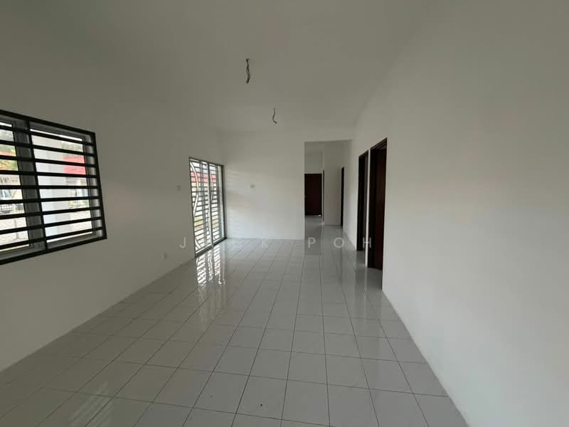1-storey Terraced House for Sale in Hulu Kinta (Perak) - Jack Poh - Living Hall - PropertyGuru.com.my