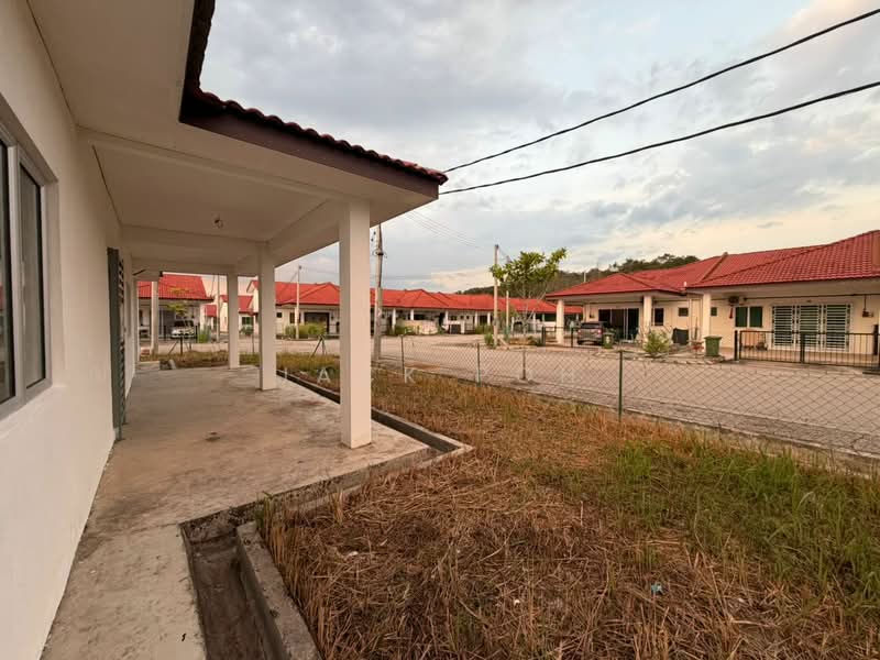 1-storey Terraced House for Sale in Hulu Kinta (Perak) - Jack Poh - Exterior - PropertyGuru.com.my