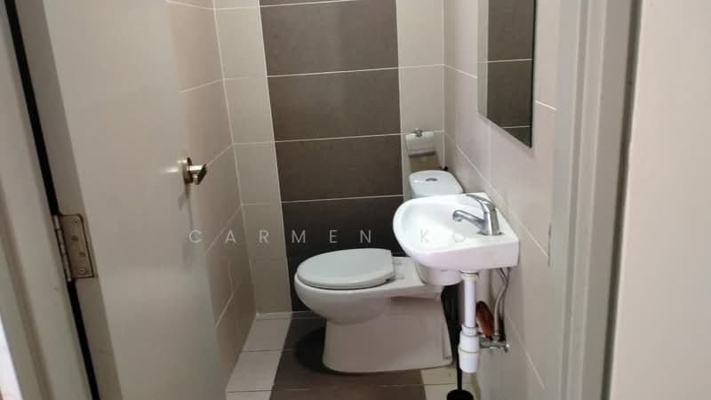Service Residence for Sale at Glomac Centro Service Apartment - Carmen Koh - Bathroom - PropertyGuru.com.my