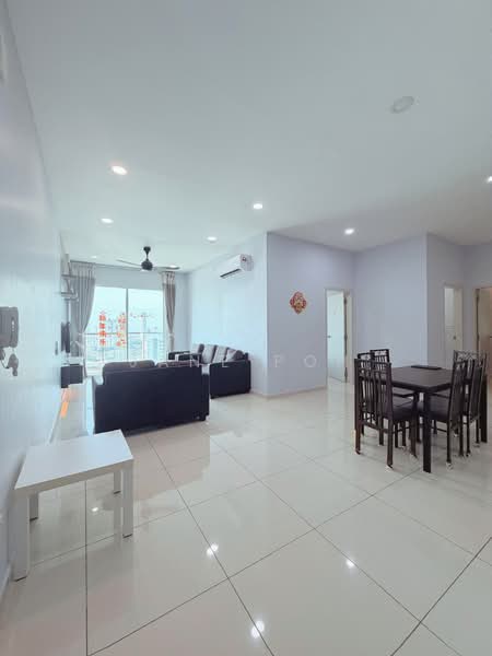 Servis Apartment untuk Dijual di Straits Garden Residence - Jane Poh - Living Room - PropertyGuru.com.my