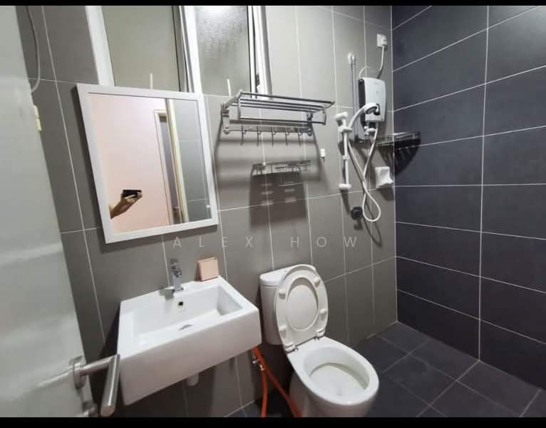 Service Residence for Rent at Skysuites @ Meldrum Hills - Alex How - Bathroom - PropertyGuru.com.my