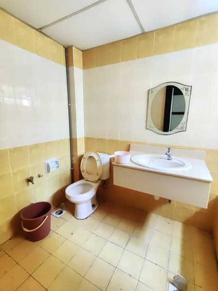 Kondominium untuk Dijual di Sri Jati II - JOSEPH TAN - Bathroom - PropertyGuru.com.my