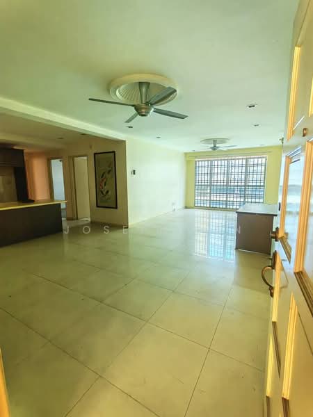 Kondominium untuk Dijual di Sri Jati II - JOSEPH TAN - Living Room - PropertyGuru.com.my