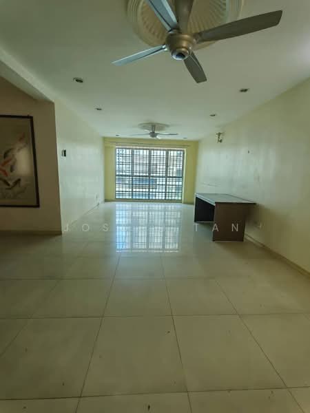 Kondominium untuk Dijual di Sri Jati II - JOSEPH TAN - Living Room - PropertyGuru.com.my