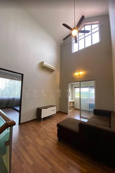 Rumah Teres 2 Tingkat untuk Disewa di Seri Kembangan (Selangor) - Helmut Schleich - Living Room - PropertyGuru.com.my