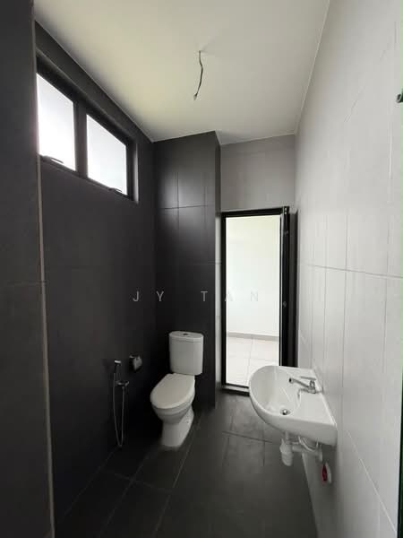 Rumah Teres 2 Tingkat untuk Dijual di Taman Eco Cascadia (Tebrau) - JY Tan - PropertyGuru.com.my