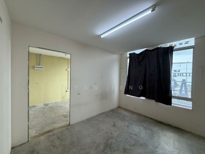 Shop / Office for Rent in Butterworth (Penang) - Bryan Teng - Interior - PropertyGuru.com.my