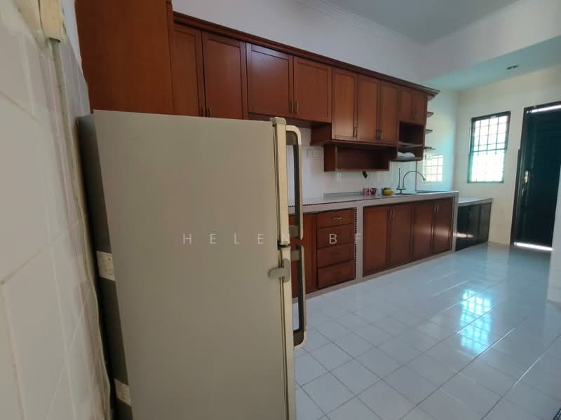 2-storey Terraced House for Sale in Bukit Katil (Melaka) - Helen BF - Kitchen - PropertyGuru.com.my