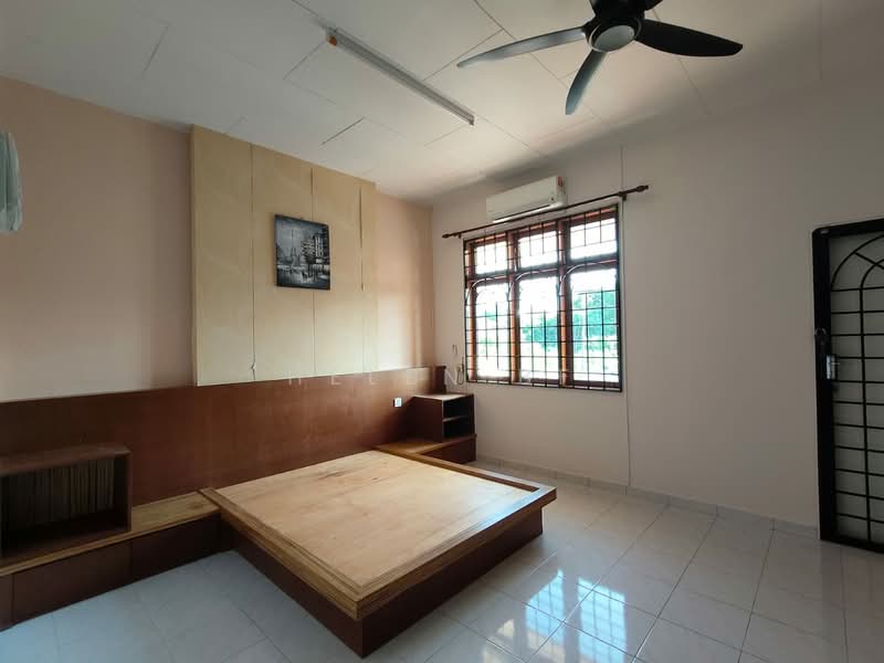 2-storey Terraced House for Sale in Bukit Katil (Melaka) - Helen BF - Bedroom - PropertyGuru.com.my