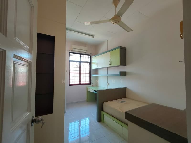 2-storey Terraced House for Sale in Bukit Katil (Melaka) - Helen BF - Bedroom - PropertyGuru.com.my