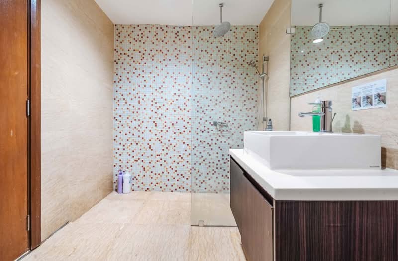 Servis Apartment untuk Disewa di Regalia Residence - Ben Tan - Bathroom - PropertyGuru.com.my