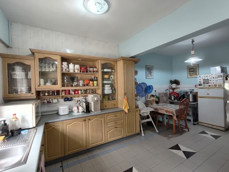 2-storey Terraced House for Sale in Taman Taming Jaya (Balakong) - Kelvin Ng - Kitchen - PropertyGuru.com.my