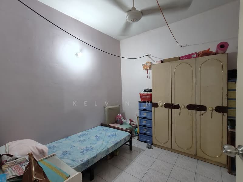 2-storey Terraced House for Sale in Taman Taming Jaya (Balakong) - Kelvin Ng - Bedroom - PropertyGuru.com.my