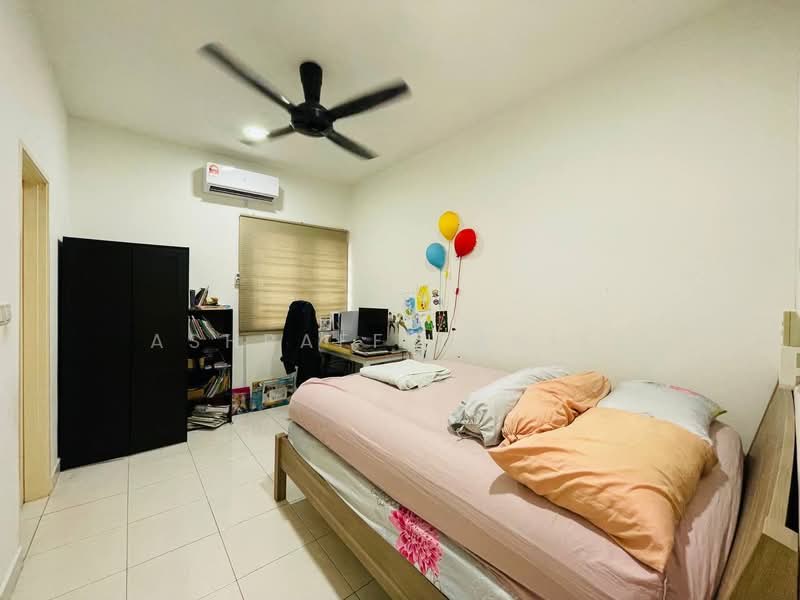 2-storey Terraced House for Sale in Rawang (Selangor) - Ashraff Daniel - PropertyGuru.com.my
