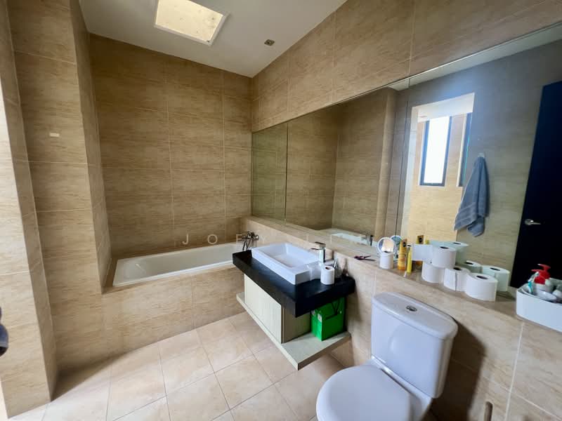 Semi-Detached House for Sale in Mutiara Seputeh (Seputeh) - Joey Lim - Bathroom - PropertyGuru.com.my
