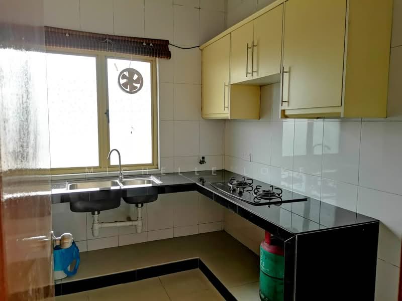 Kondominium untuk Disewa di East Lake Residence - Michelle Loke - Kitchen - PropertyGuru.com.my