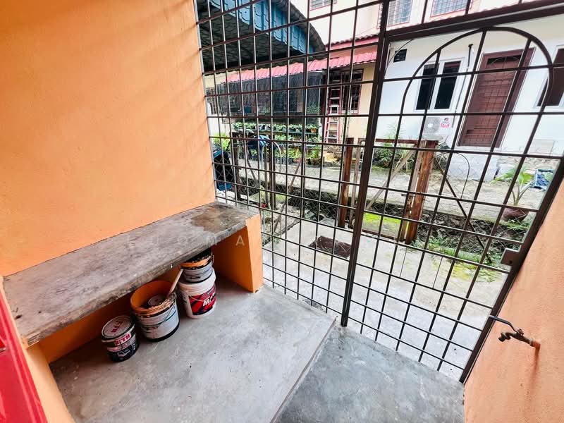 Rumah Teres 2 Tingkat untuk Dijual di Semenyih (Selangor) - Luqman Ramli - Exterior - PropertyGuru.com.my