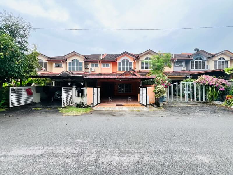 Rumah Teres 2 Tingkat untuk Dijual di Semenyih (Selangor) - Luqman Ramli - Exterior - PropertyGuru.com.my