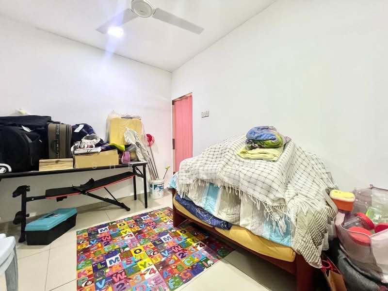 1-storey Terraced House for Sale in Taman Dusun Jaya (Semenyih) - Ashraff Daniel - Bedroom - PropertyGuru.com.my
