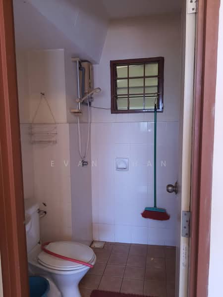 Apartment for Sale at Vista Impiana - Evan Chan - Bathroom - PropertyGuru.com.my