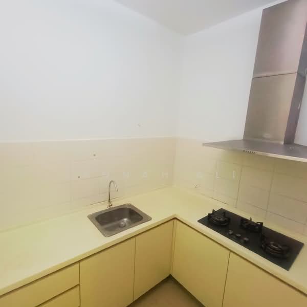 Kediaman Servis untuk Dijual di V Residence 3 @ Sunway Velocity - Jannah Ali - Second Kitchen - PropertyGuru.com.my