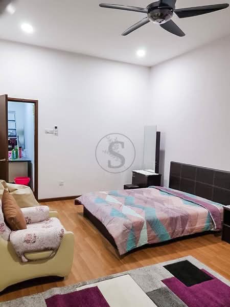 Bungalow House untuk Dijual di Anggun 2 Residence (Rawang) - Ashraff Daniel - Bedroom - PropertyGuru.com.my