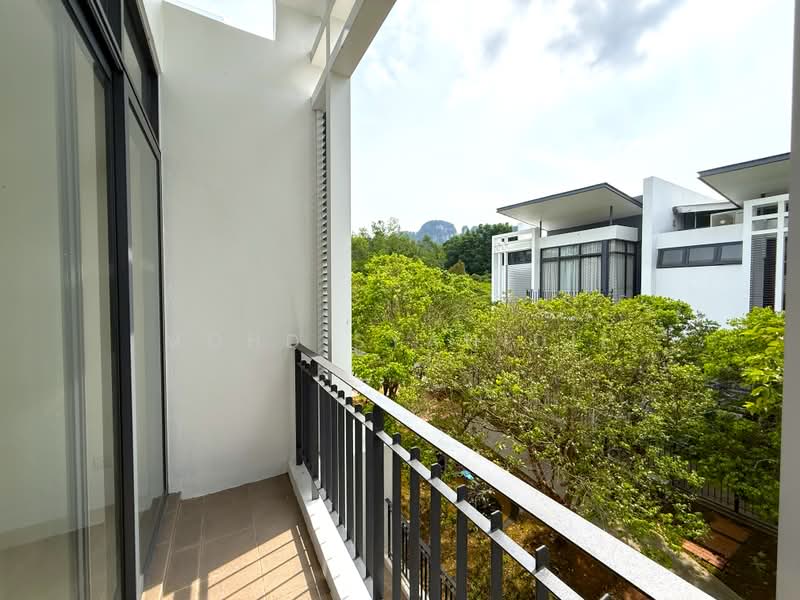 2.5-storey Terraced House for Sale in Taman Melawati (Ulu Kelang) - Mohd Syahidie - Balcony - PropertyGuru.com.my