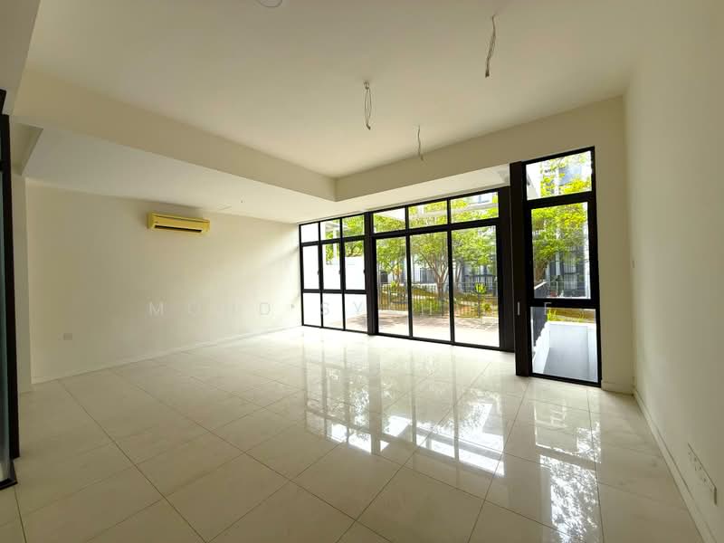 2.5-storey Terraced House for Sale in Taman Melawati (Ulu Kelang) - Mohd Syahidie - Living Room - PropertyGuru.com.my