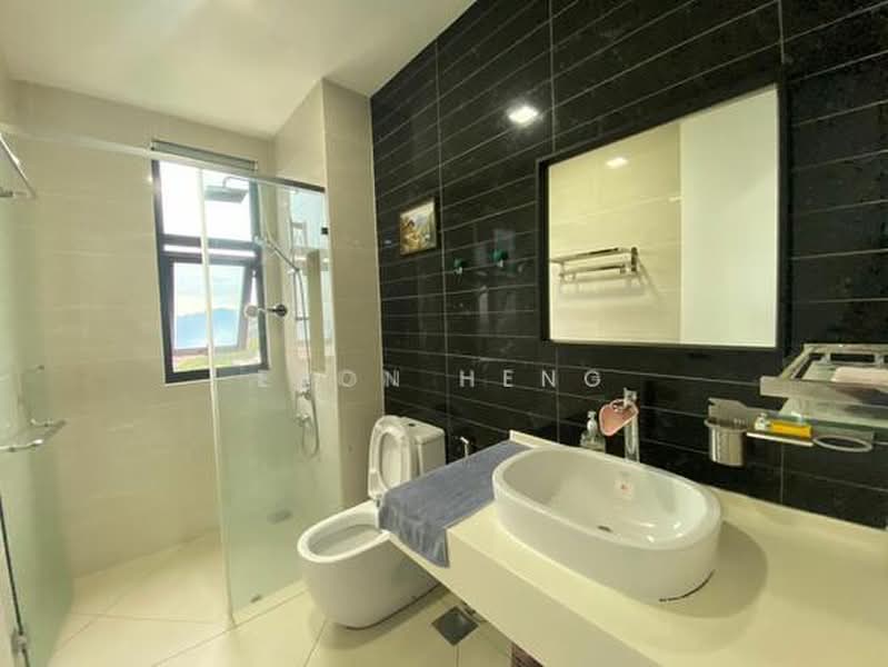 Kondominium untuk Dijual di Sky Condominium (Skyz Residence) - Evon Heng - Bathroom - PropertyGuru.com.my