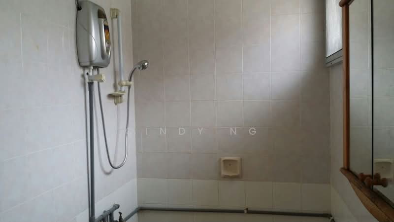 Rumah Teres 2 Tingkat untuk Disewa di Usj 6 (Subang Jaya) - Cindy Ng - Bathroom - PropertyGuru.com.my