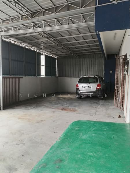 Kilang untuk Disewa di Kawasan Perindustrian Ringan Bercham (Ipoh) - Nicholas Lee - Car Park - PropertyGuru.com.my