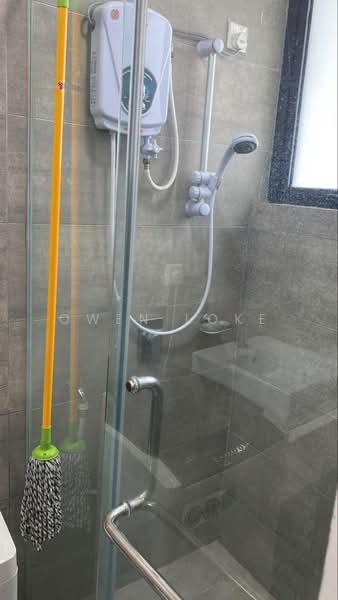 Servis Apartment untuk Disewa di H2O Residences - Owen Loke - Bathroom - PropertyGuru.com.my