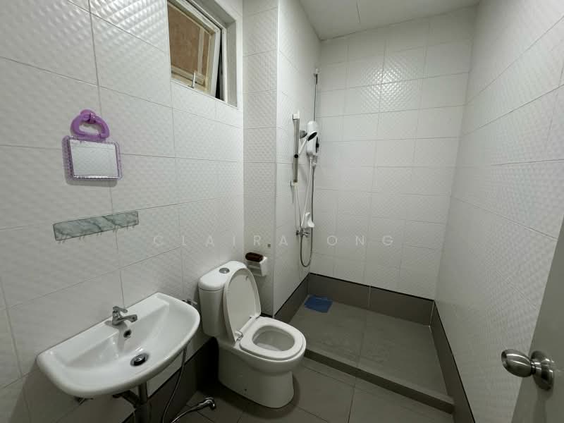 Servis Apartment untuk Disewa di Seasons Amara Larkin - Claira Ong - Bathroom - PropertyGuru.com.my