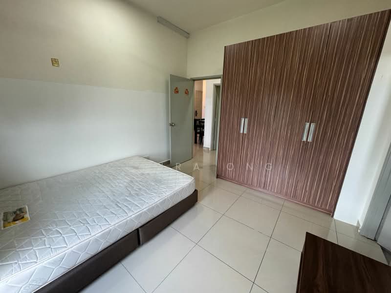Servis Apartment untuk Disewa di Seasons Amara Larkin - Claira Ong - Bedroom - PropertyGuru.com.my