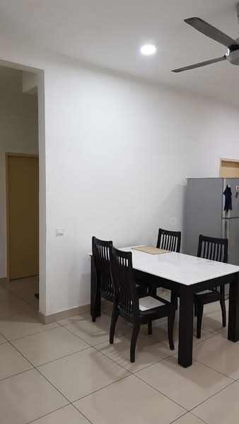 Pangsapuri untuk Disewa di Seri Pinang - Veni Foo Yoke Fuang - Dining Room - PropertyGuru.com.my