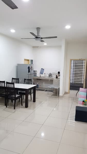 Pangsapuri untuk Disewa di Seri Pinang - Veni Foo Yoke Fuang - Dining Room - PropertyGuru.com.my