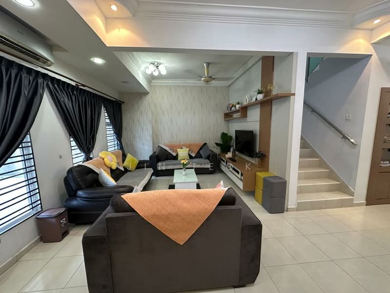 2-storey Terraced House for Rent in Bukit Indah (Iskandar Puteri (Nusajaya)) - Jin Teok - Living Room - PropertyGuru.com.my