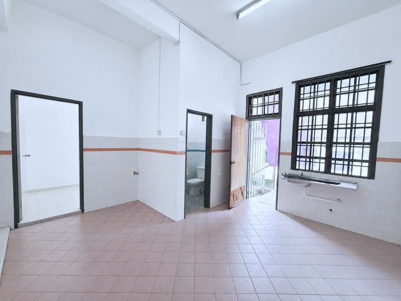 2-storey Terraced House for Sale in Taman Dato' Chellam (Ulu Tiram) - Karl Lim - Interior - PropertyGuru.com.my