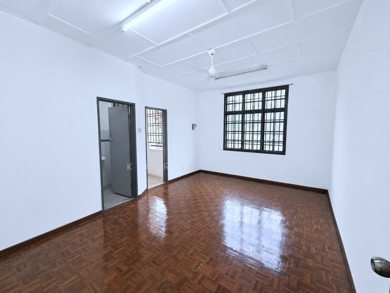 2-storey Terraced House for Sale in Taman Dato' Chellam (Ulu Tiram) - Karl Lim - Interior - PropertyGuru.com.my
