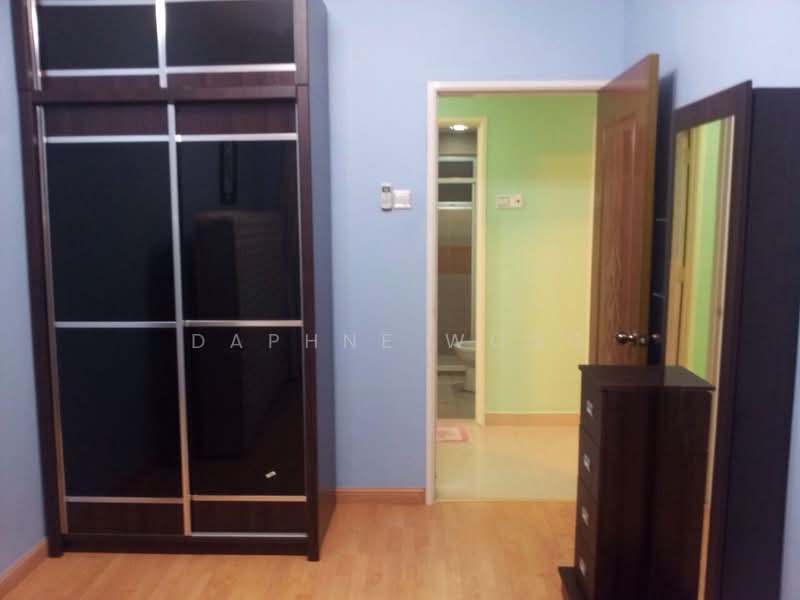 Kondominium untuk Dijual di Dynasty Garden Condominium - Daphne Wong - Bedroom - PropertyGuru.com.my