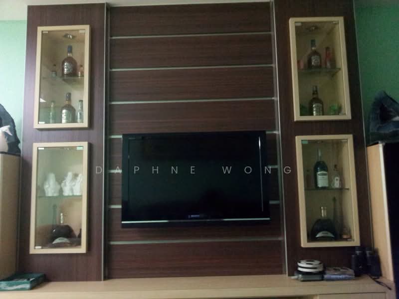 Kondominium untuk Dijual di Dynasty Garden Condominium - Daphne Wong - Living Room - PropertyGuru.com.my