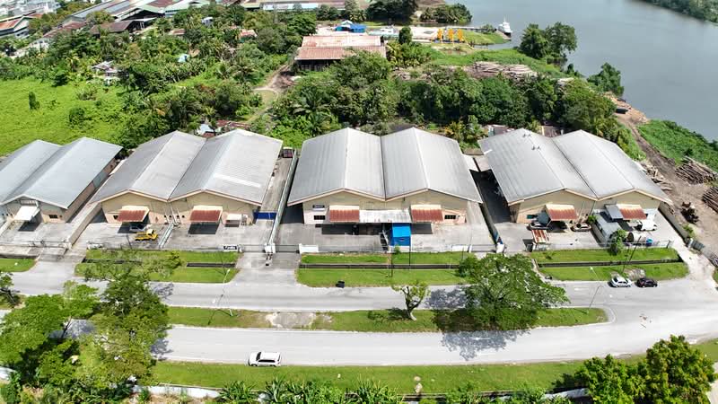 Semi-D Factory for Rent in Pending Industrial Estate (Kuching) - Sherene Kok - Exterior - PropertyGuru.com.my