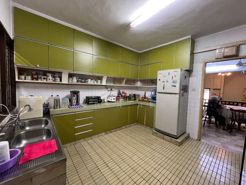 Rumah Teres 2 Tingkat untuk Dijual di Bangsar Baru (Bangsar) - Jayden Heng - Kitchen - PropertyGuru.com.my