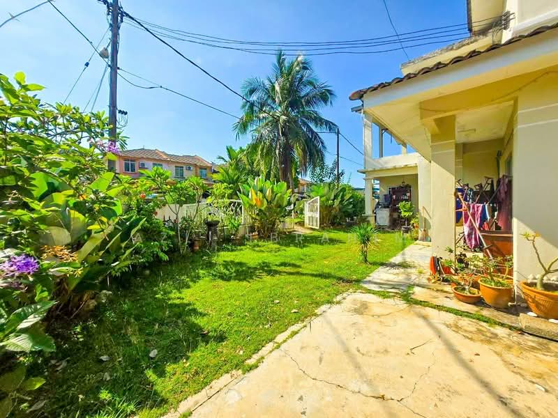 Rumah Teres 2 Tingkat untuk Dijual di Taman Lestari Perdana (Seri Kembangan) - Azli Ibrahim - Exterior - PropertyGuru.com.my