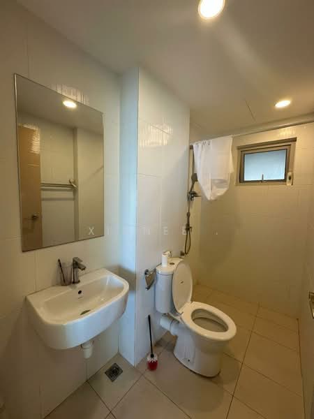 Kondominium untuk Disewa di The Latitude Condominium - Xinnee . - Bathroom - PropertyGuru.com.my
