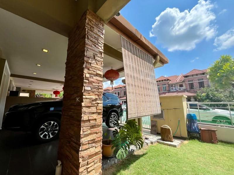 Semi-Detached House for Sale in Bandar Nusaputra (Puchong) - Kent Lee - Exterior - PropertyGuru.com.my