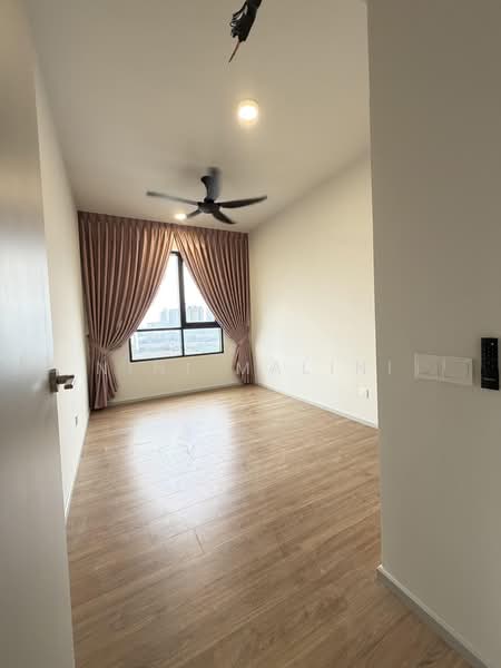 Servis Apartment untuk Disewa di Melawati : Park One - Nini Malini - Bedroom - PropertyGuru.com.my