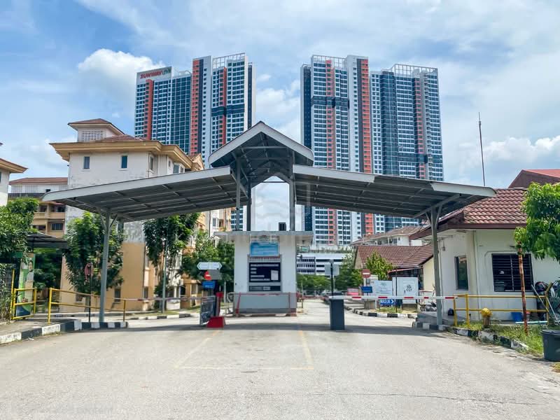 Pangsapuri untuk Dijual di Palma Puteri - Kylie Lee - Exterior - PropertyGuru.com.my