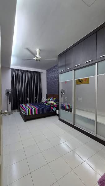 1-storey Terraced House for Sale in Taman Seri Austin (Tebrau) - Jason Sim - Bedroom - PropertyGuru.com.my