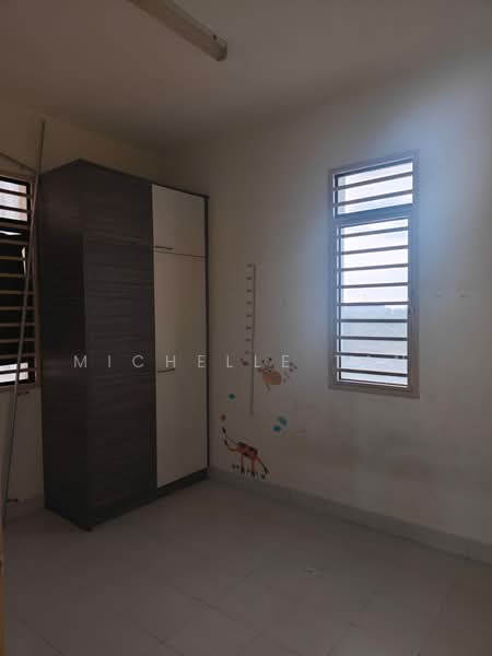 Pangsapuri untuk Dijual di Anggerik Residensi - Michelle Tan - Bedroom - PropertyGuru.com.my